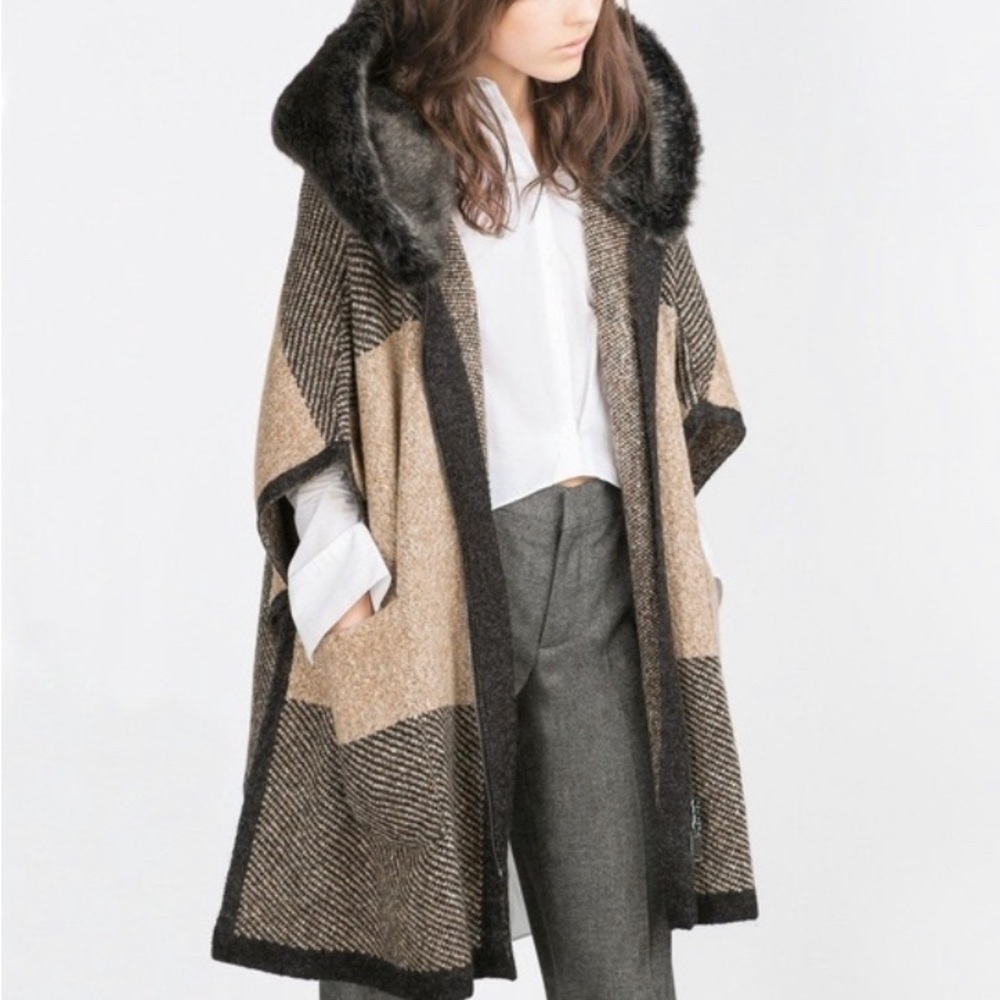 RARe Zara Faux-Fur Hood Tan Knit Poncho Cape NWT S